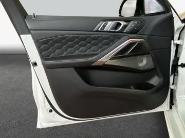 BMW X6 M Competition  Drivers Package Pano