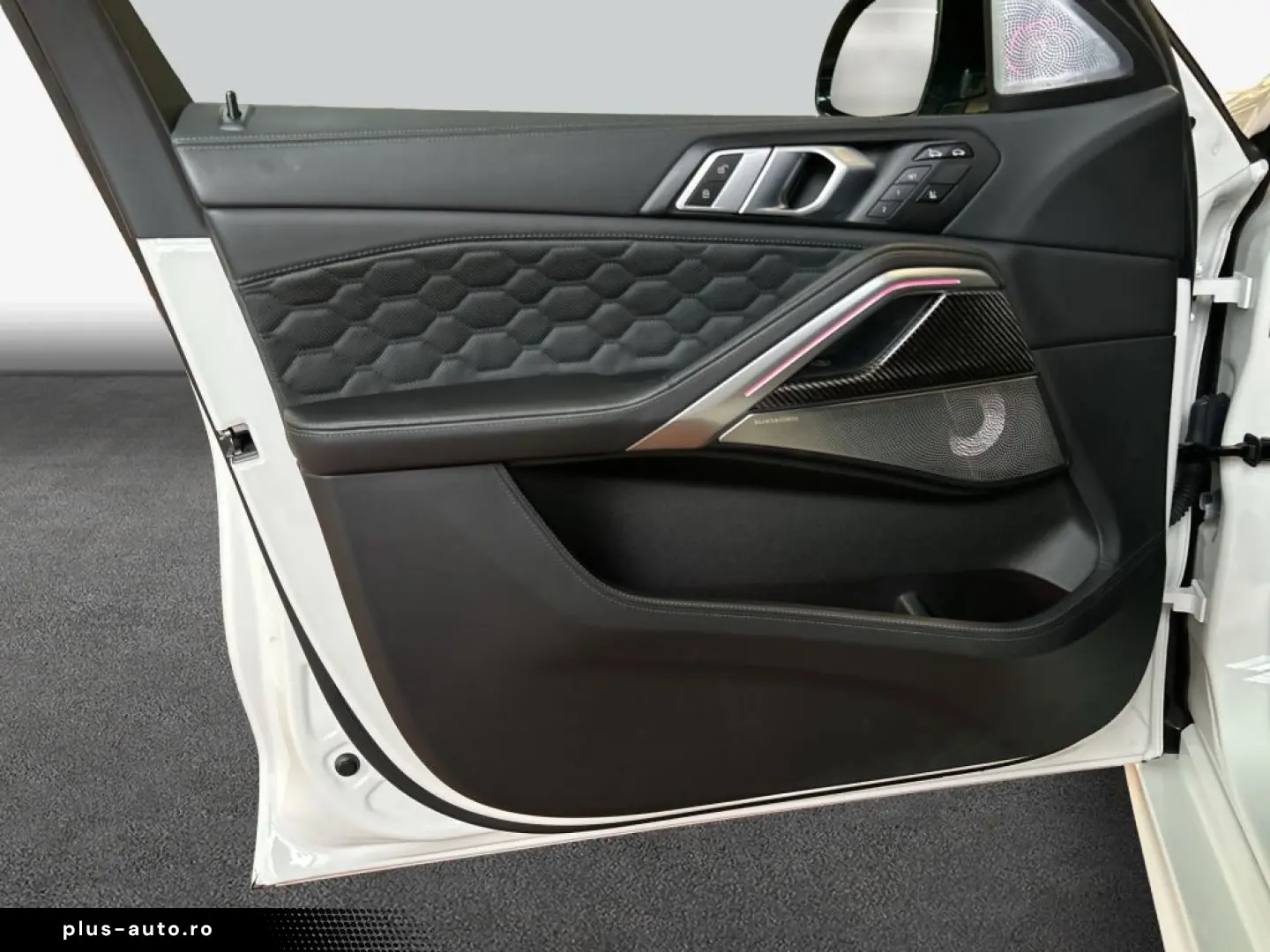 BMW X6 M Competition  Drivers Package Pano