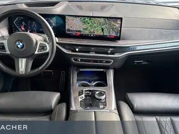 BMW X7 xDr40dA MSp Massage SoftClose SkyLounge IcGlow