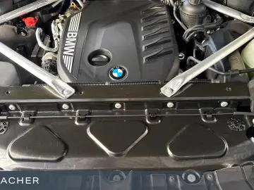 BMW X7 xDr40dA MSp Massage SoftClose SkyLounge IcGlow