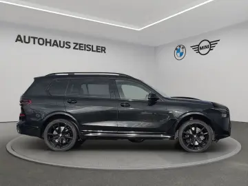 BMW X7 xDr40d MSPRO Massage SoftClo SkyLoun AuxHeat IcGlow
