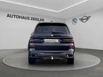 BMW X7 xDr40d MSPRO Massage SoftClo SkyLoun AuxHeat IcGlow