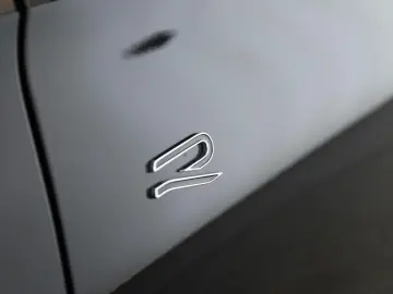 VW Tiguan 2.0 TSI DSG 4M R-Line   Pano  ACC 360