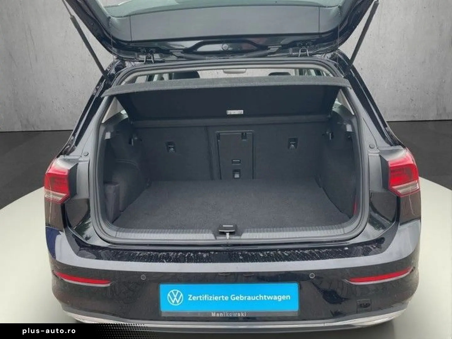 VW Golf VIII 1.4 eHybrid DSG  Style Navi DigitalC C