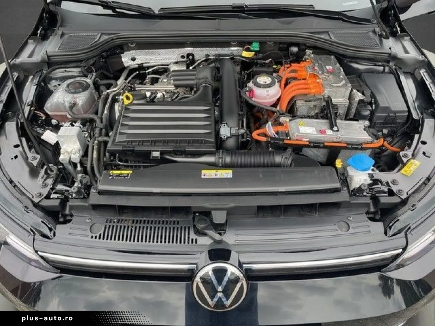 VW Golf VIII 1.4 eHybrid DSG  Style Navi DigitalC C