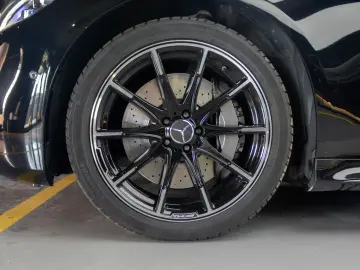 MERCEDES BENZ 580 Plug In Hybrid AMG  Panorama Burmester