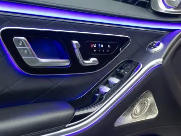 MERCEDES BENZ 580 Plug In Hybrid AMG  Panorama Burmester