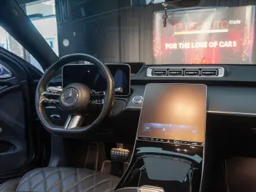 MERCEDES BENZ 580 Plug In Hybrid AMG  Panorama Burmester