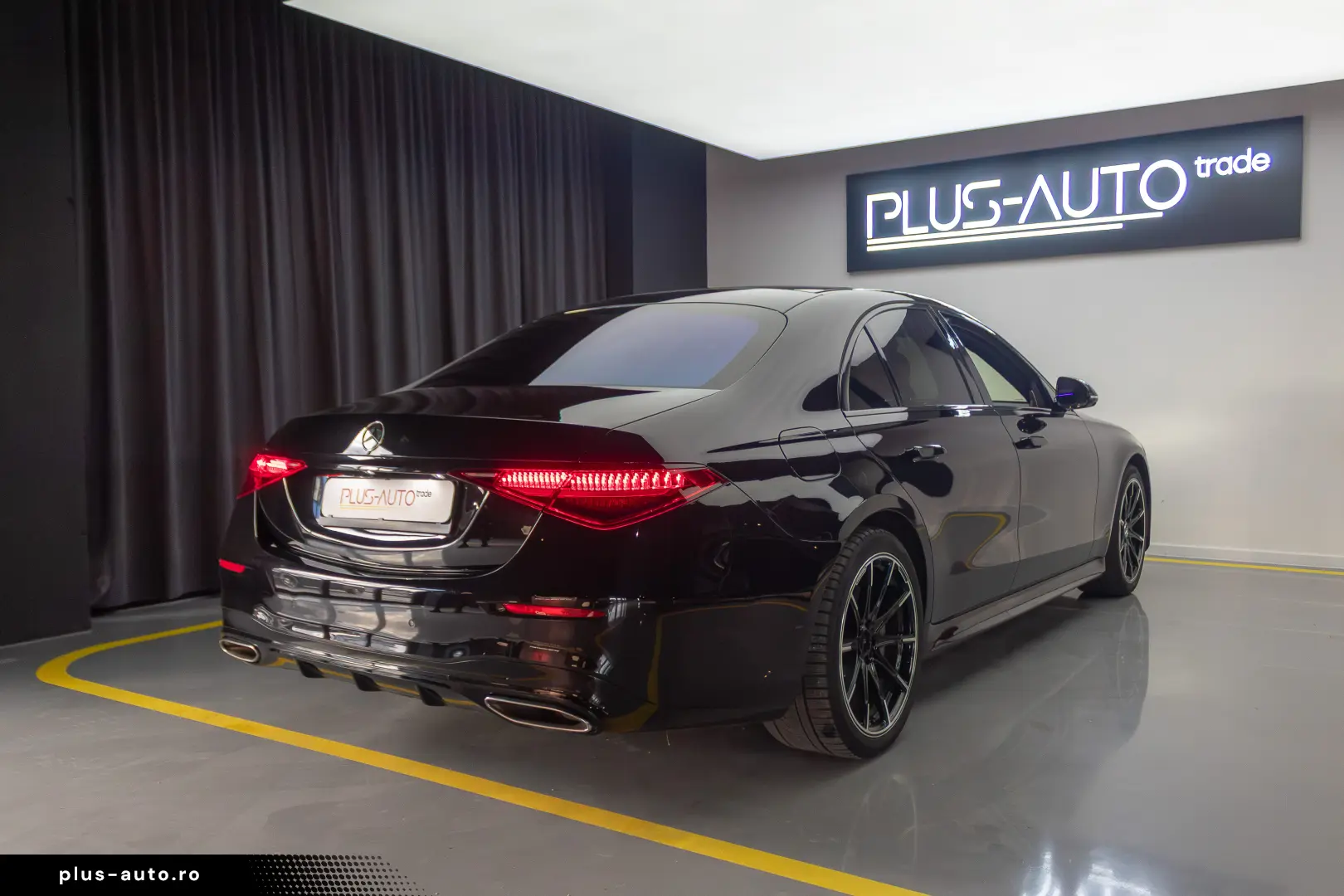 MERCEDES BENZ 580 Plug In Hybrid AMG  Panorama Burmester