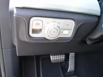 MERCEDES-BENZ d 4M Coupé AMG NIGHT MEMORY DISTRONIC 360  HUD