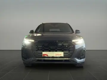 AUDI Q5 S line 40TDI quattro S tronic 360