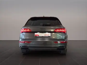 AUDI Q5 S line 40TDI quattro S tronic 360