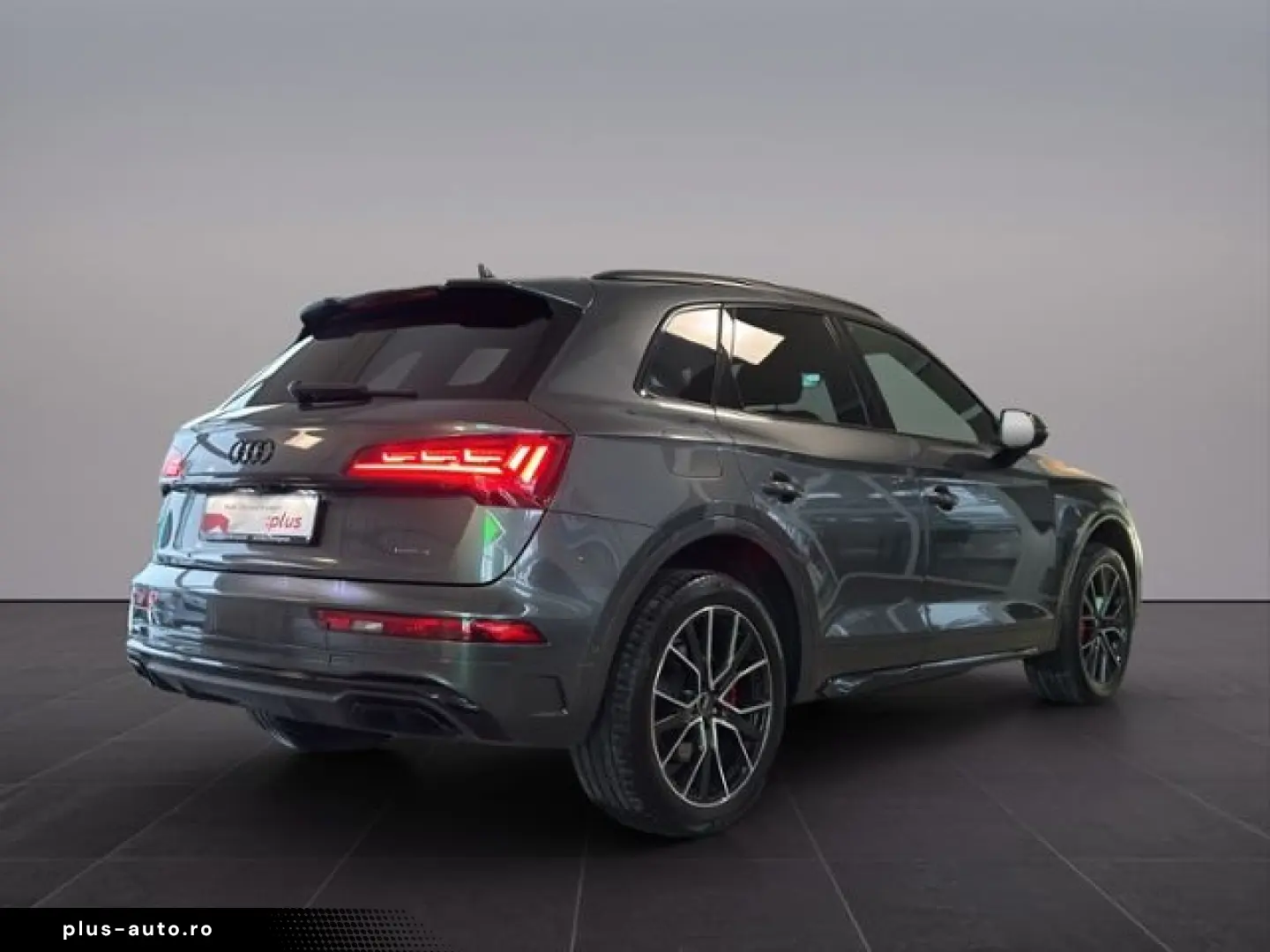 AUDI Q5 S line 40TDI quattro S tronic 360