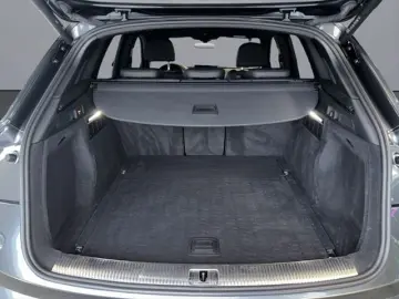 AUDI Q5 S line 40TDI quattro S tronic 360
