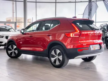 Volvo XC 40 T4 Expression Recharge Plug-In Hybrid 2WD