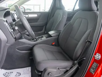 Volvo XC 40 T4 Expression Recharge Plug-In Hybrid 2WD