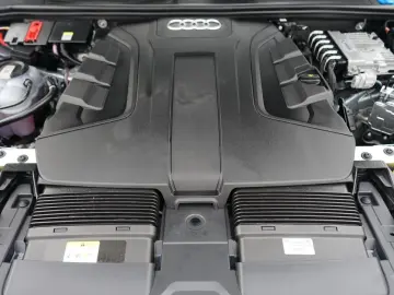 AUDI Q8 50TDI Quattro SoftClose B&O AirSusp Ventilation 360