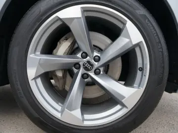 AUDI Q8 50TDI Quattro SoftClose B&O AirSusp Ventilation 360