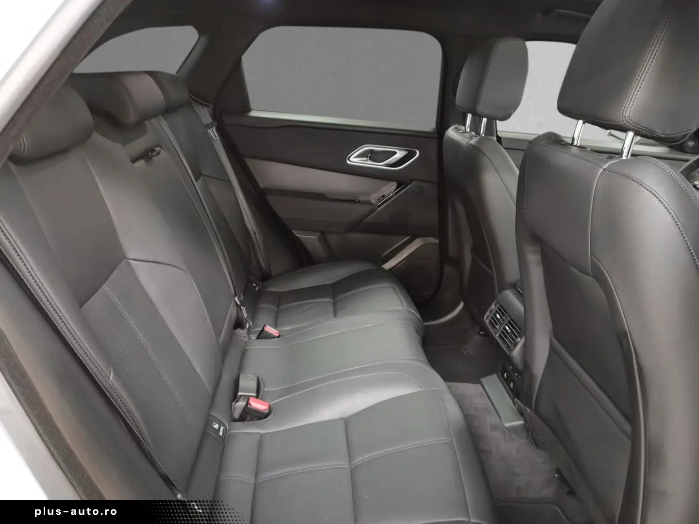 LAND ROVER Range Rover Velar D200 R-Dynamic SE