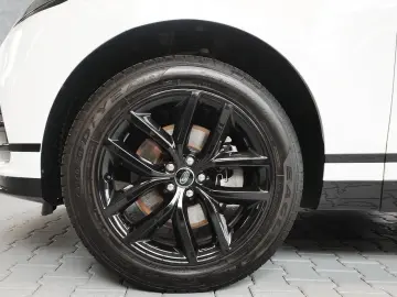 LAND ROVER Range Rover Velar D200 R-Dynamic SE