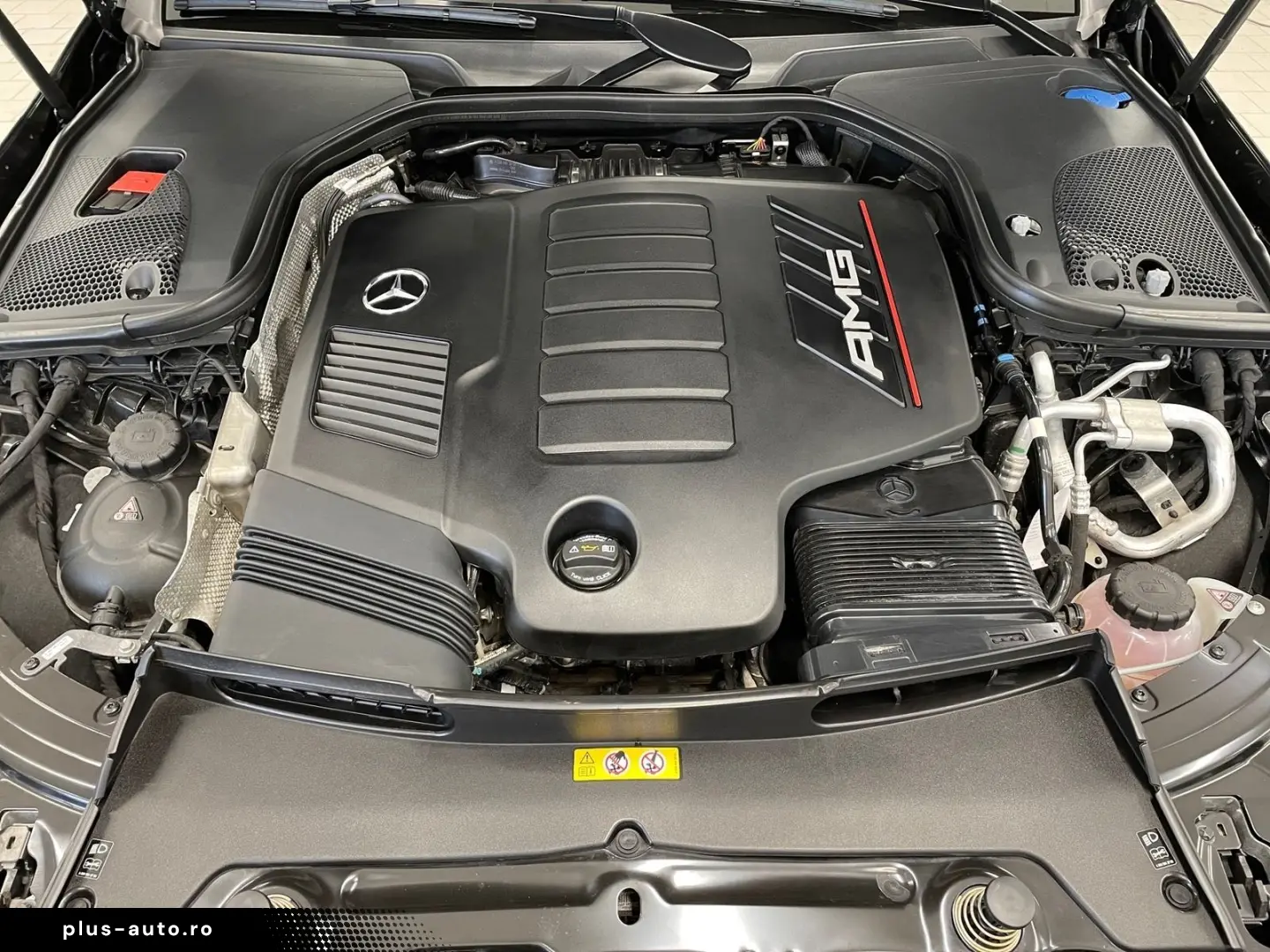 MERCEDES-BENZ AMG GT 43 4Matic