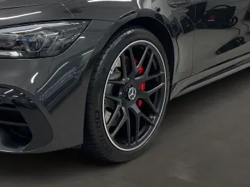 MERCEDES-BENZ AMG GT 43 4Matic