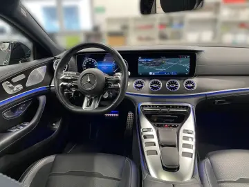 MERCEDES-BENZ AMG GT 43 4Matic