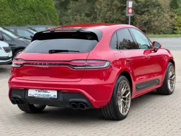 PORSCHE Macan GTS