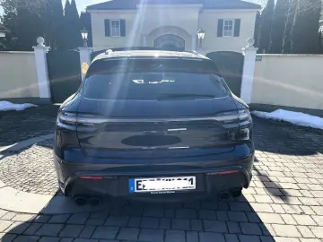 PORSCHE Macan GTS 3 0 V6 Turbo