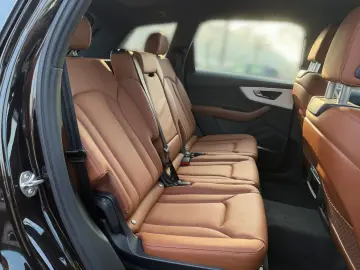 AUDI Q7 50 TDI quattro Matrix B&O AirSusp Ventilation 360