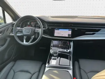 AUDI Q7 50TDI quattro S-LINE 7Seats Massage B&O Matrix