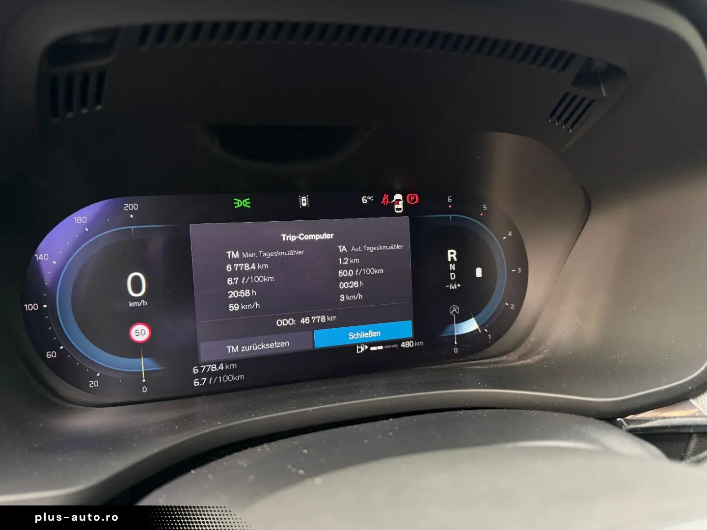 VOLVO XC60 B4 AWD Plus Dark