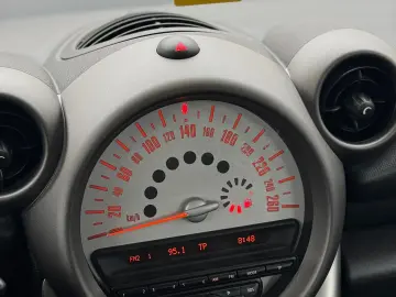 MINI ONE D COUNTRYMAN