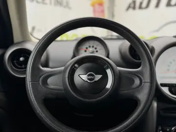 MINI ONE D COUNTRYMAN