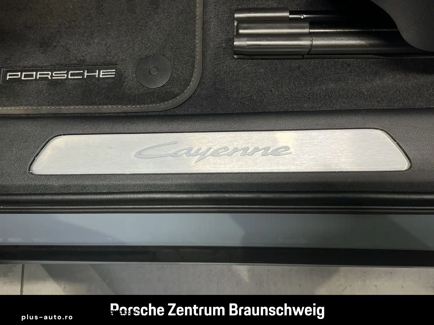 PORSCHE Cayenne E-Hybrid Head-Up BOSE Luftfederung