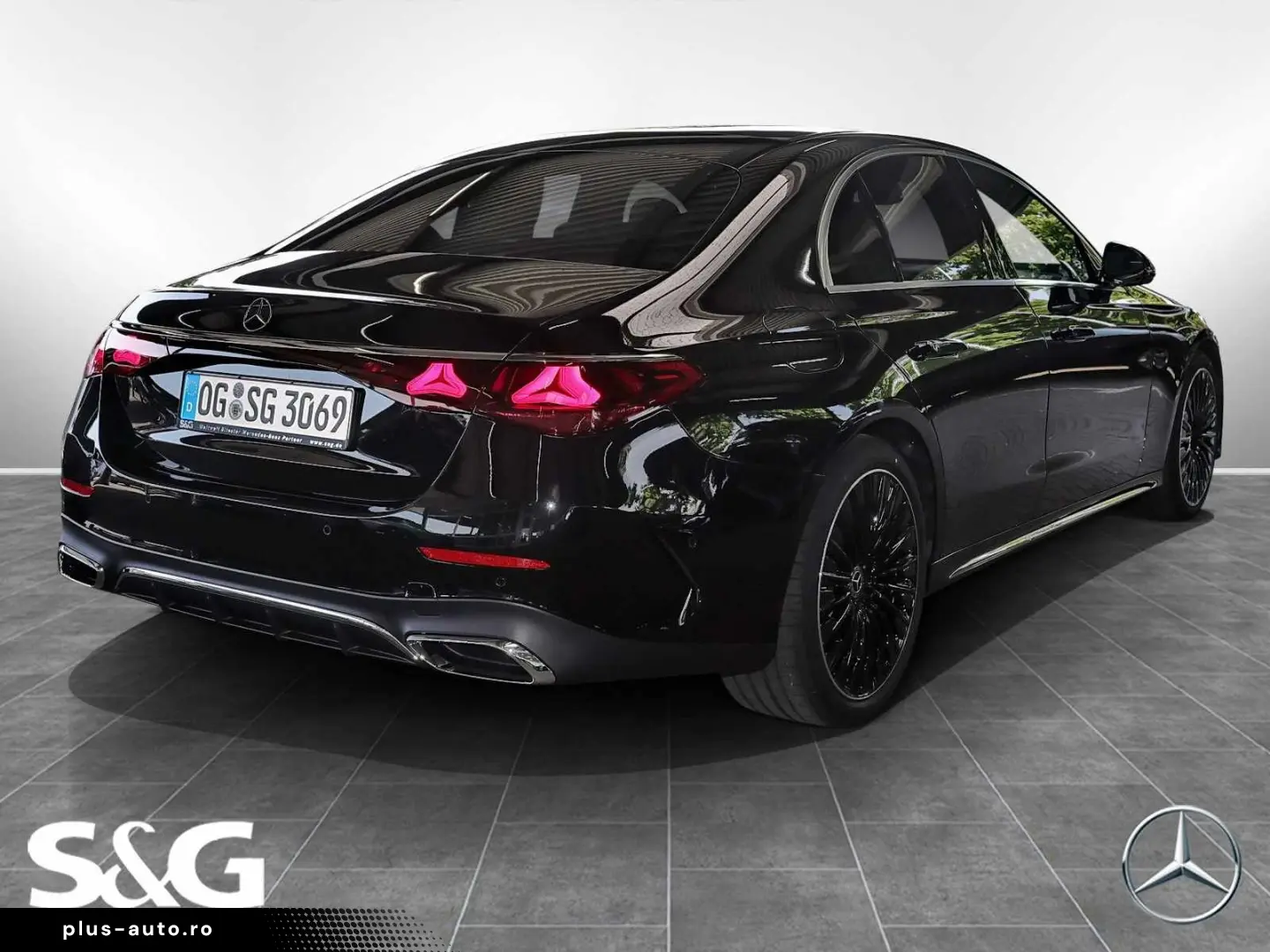 MERCEDES-BENZ E 220 d AMG MBUX 360  DIG-LED Pano HuD&hellip;