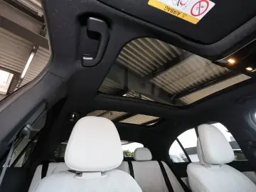 MERCEDES-BENZ E 220 d AMG MBUX 360  DIG-LED Pano HuD&hellip;