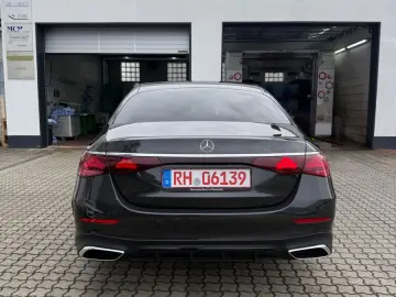 MERCEDES-BENZ E 220d  AMG Line Premium Plus BLP  110.000€