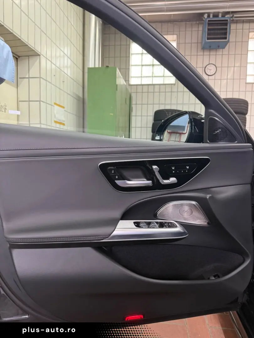 MERCEDES-BENZ E 220d  AMG Line Premium Plus BLP  110.000€