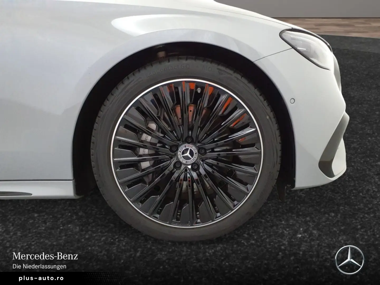 MERCEDES-BENZ E 220 d AMG Prem.  AHK PANO NIGHT 20  HA-L HUD