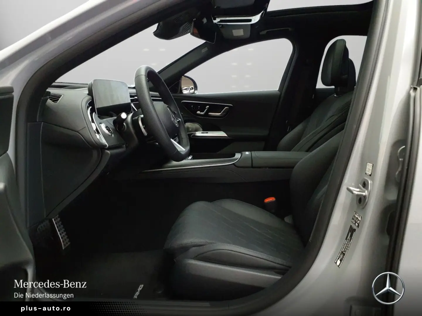 MERCEDES-BENZ E 220 d AMG Prem.  AHK PANO NIGHT 20  HA-L HUD