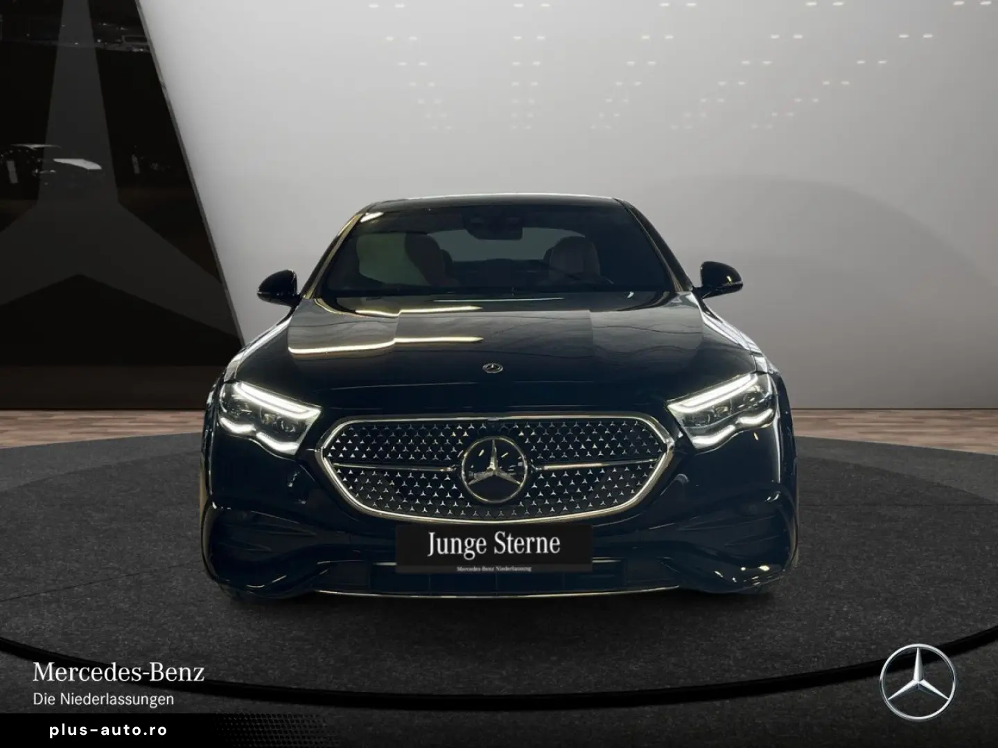 MERCEDES-BENZ E 220 d AMG PREMIUM PANO AIRM 360  SUPER AHK