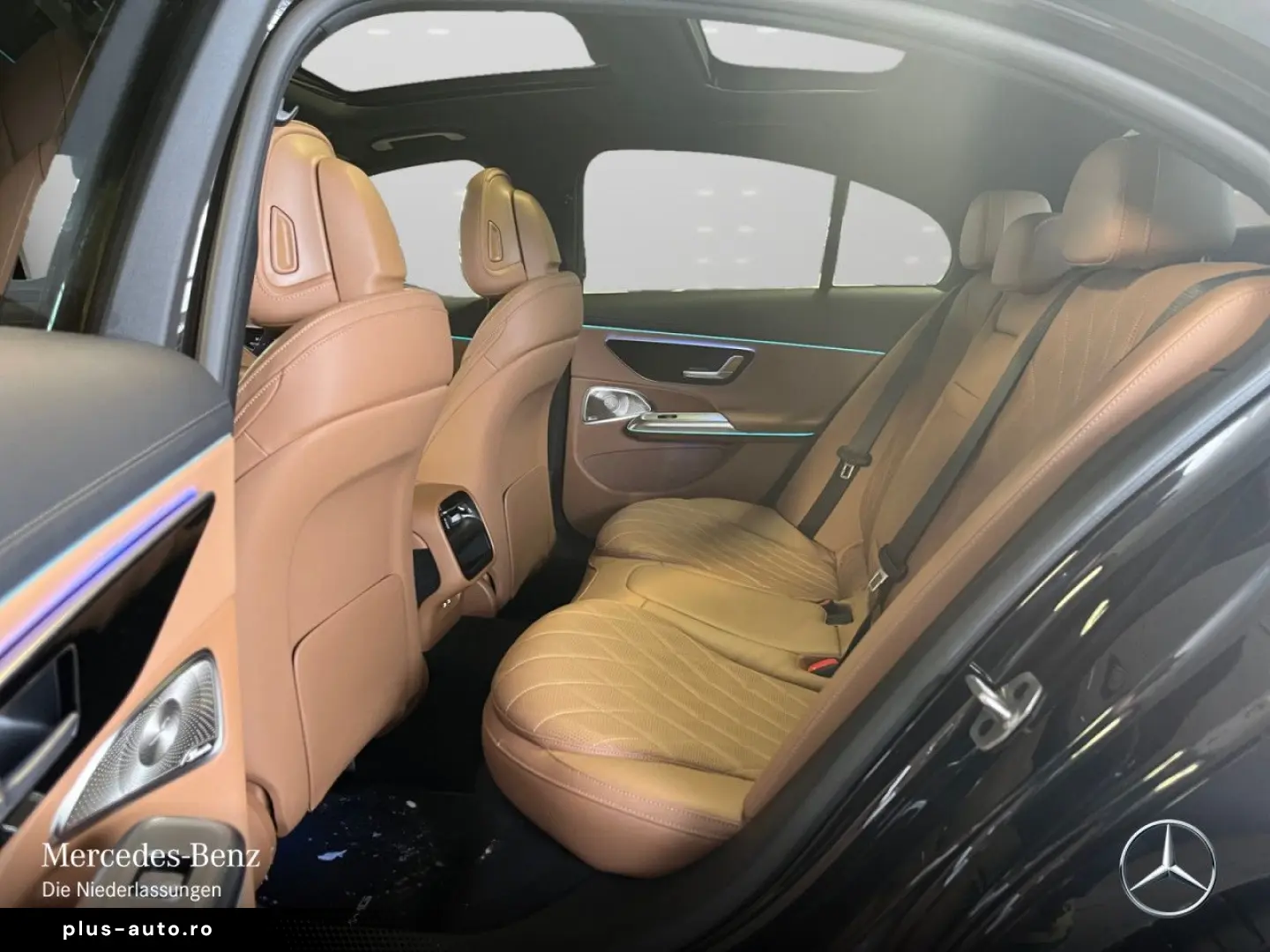 MERCEDES-BENZ E 220 d AMG PREMIUM PANO AIRM 360  SUPER AHK