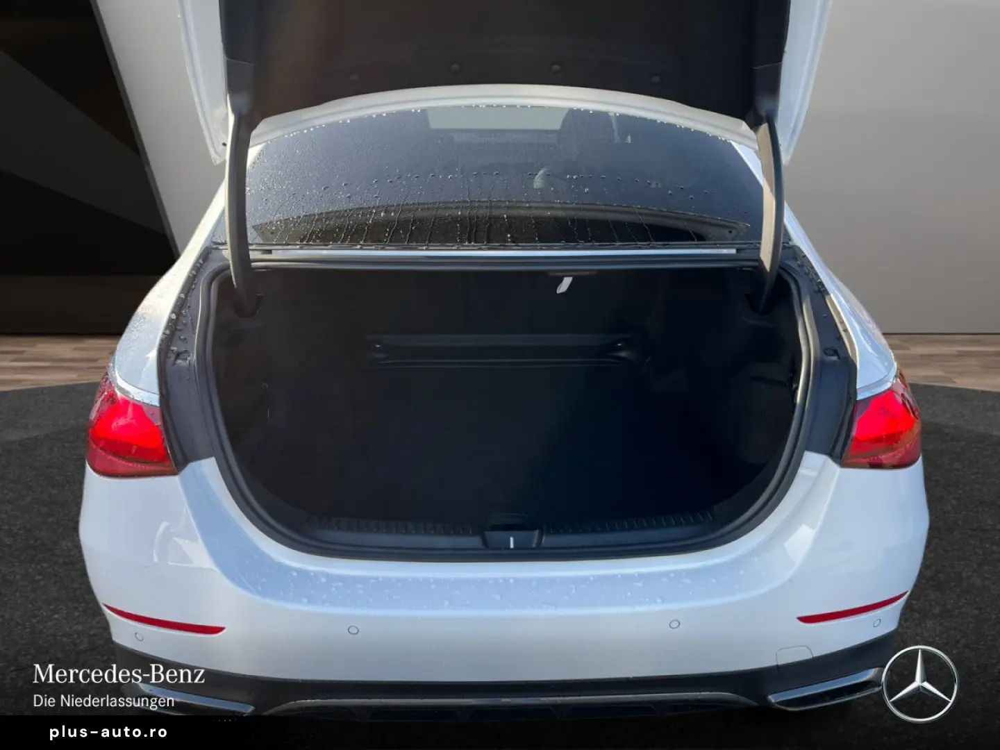 MERCEDES-BENZ E 450 d 4M AMG Adv  PANO AHK DIGI HUD 360