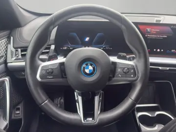 BMW X1 xDrive25e M SPORT PRO LED HUD HARMAN KARDON P