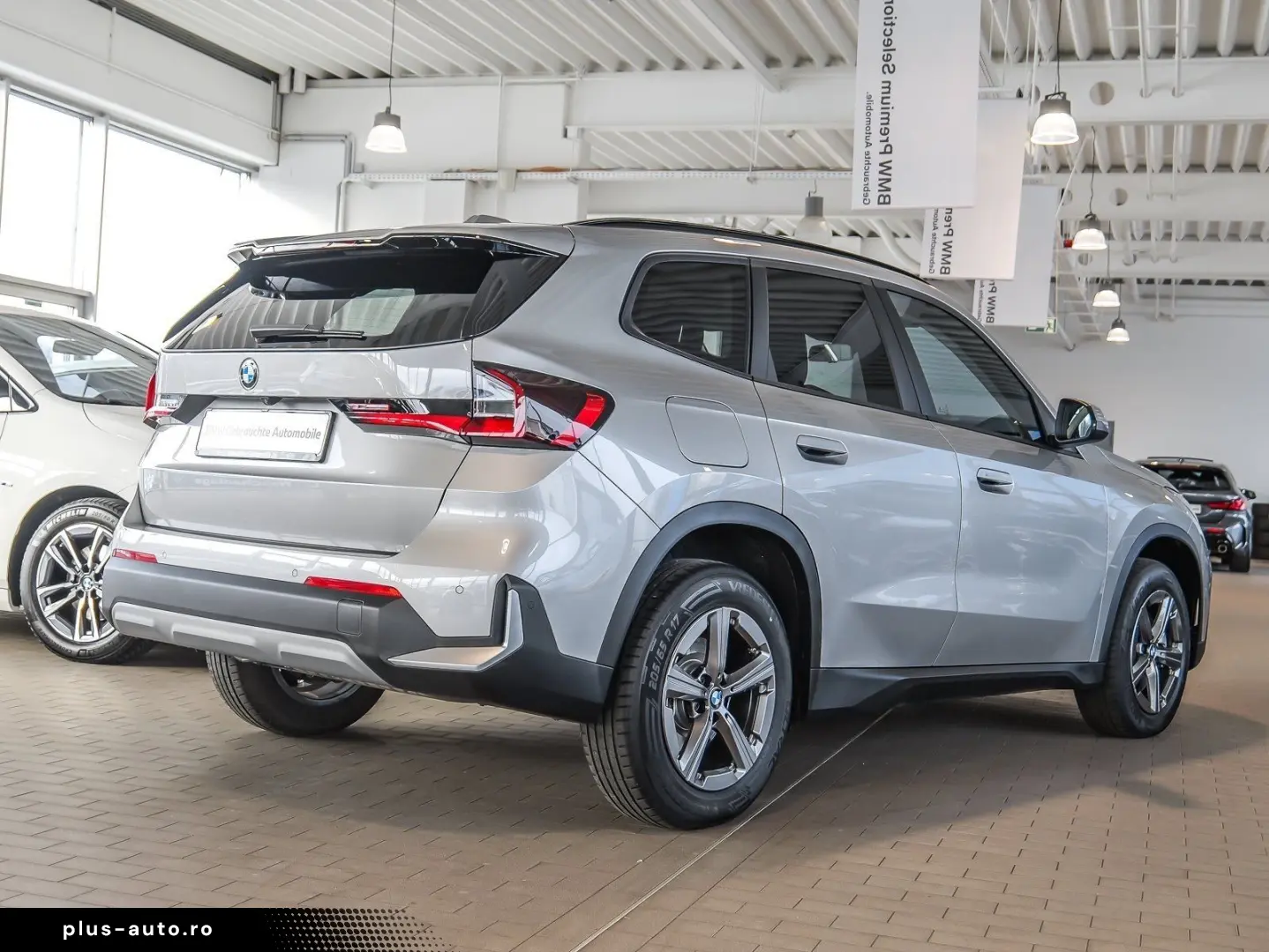 BMW X1 xDrive23i Anhängk. Pano Adapt. LED Keyless