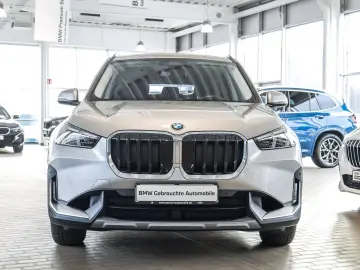 BMW X1 xDrive23i Anhängk. Pano Adapt. LED Keyless