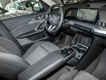 BMW X1 xDrive23i Anhängk. Pano Adapt. LED Keyless