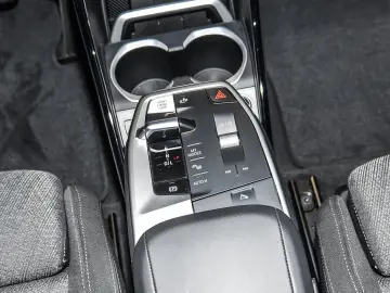 BMW X1 xDrive23i Anhängk. Pano Adapt. LED Keyless