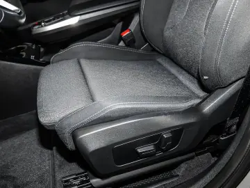 BMW X1 xDrive23i Anhängk. Pano Adapt. LED Keyless